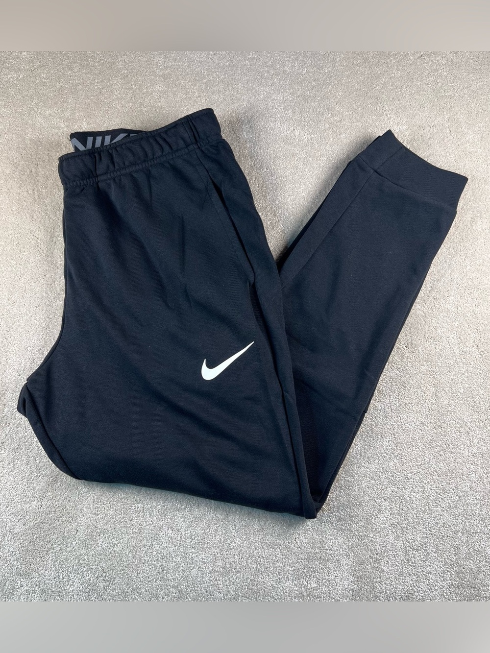 Nike Jogger Sweatpants Black Tapered Leg Athleisure Dri Fit Workout Men's Large